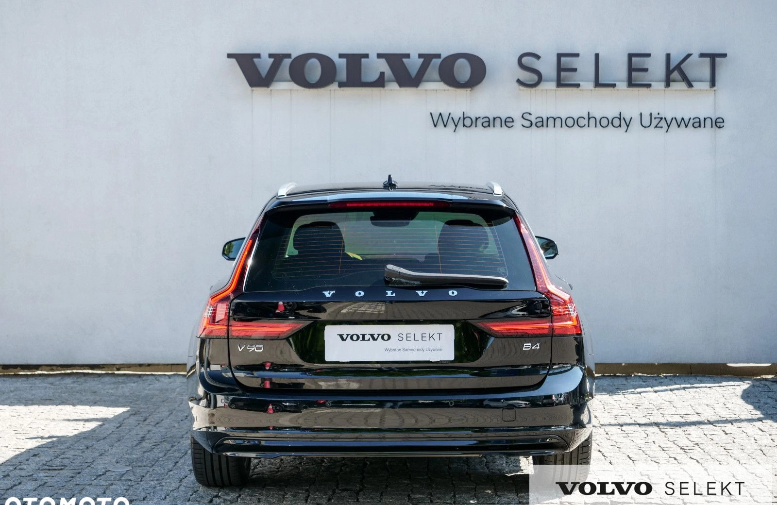 Volvo V90 cena 149900 przebieg: 35770, rok produkcji 2020 z Międzyzdroje małe 562